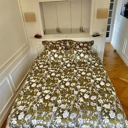 Appartamento Apparemment Luxueux Niché Dans Les Arbres *